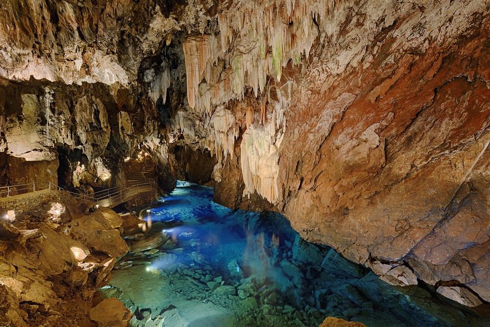 Фото пещеры Gruta de las Maravillas, Уэльва, Испания