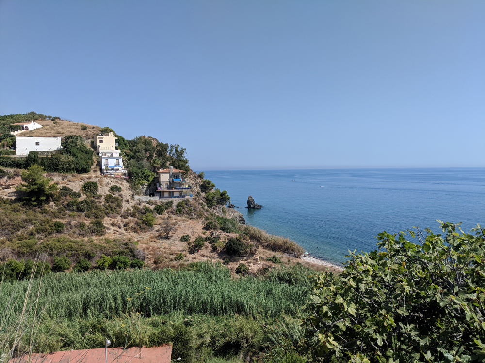 Вид на Средиземное море с побережья Коста-дель-Соль