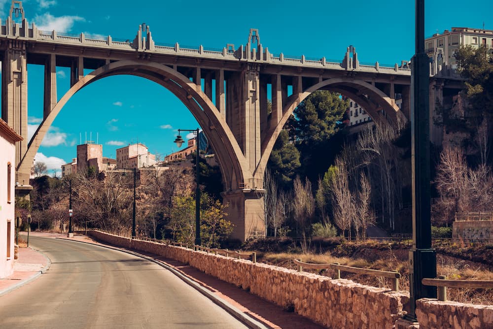 Мост Sant Jordi