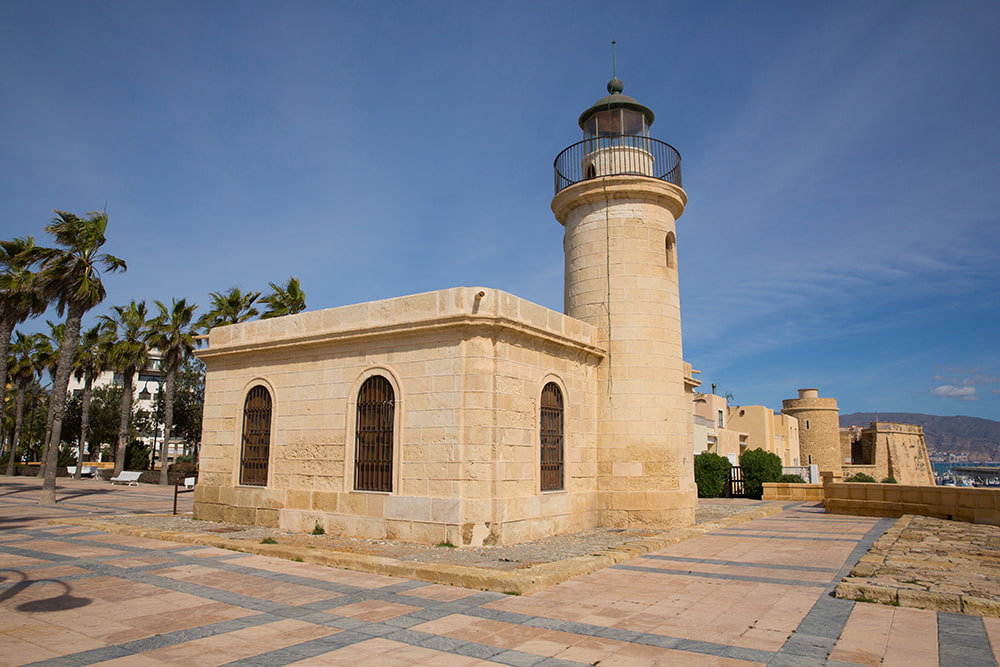 Маяк (Faro de Roquetas de Mar)​