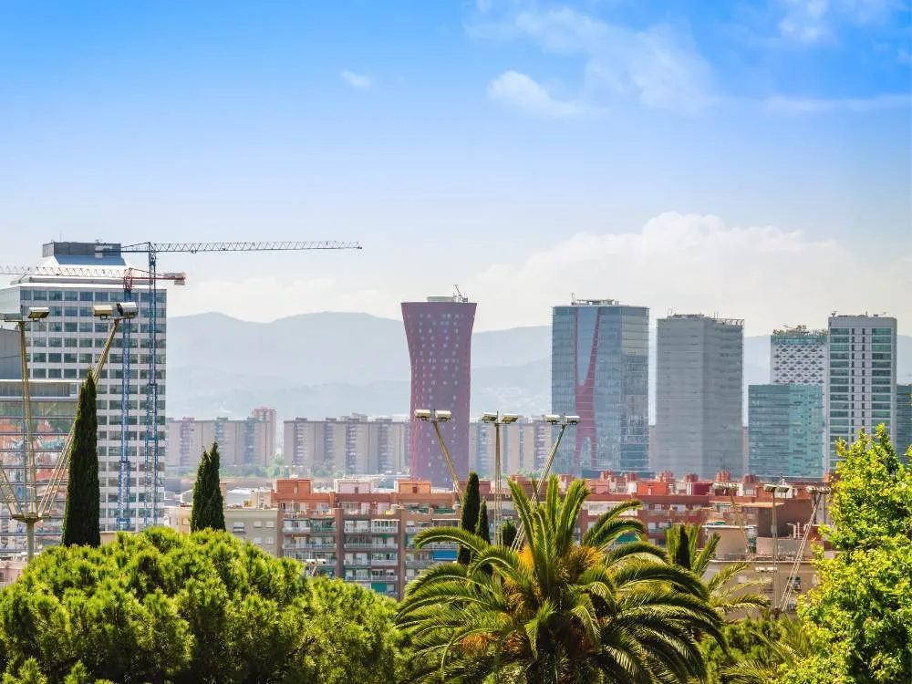 Вид на деловой центр Оспиталитет (L' Hospitalet de Llobregat)