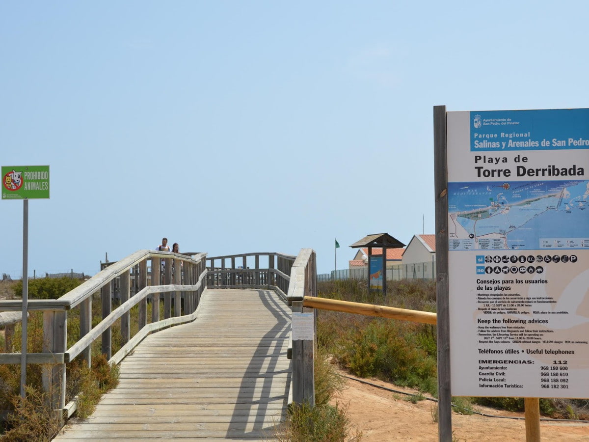 Вход на пляж Playa de la Torre Derribada​