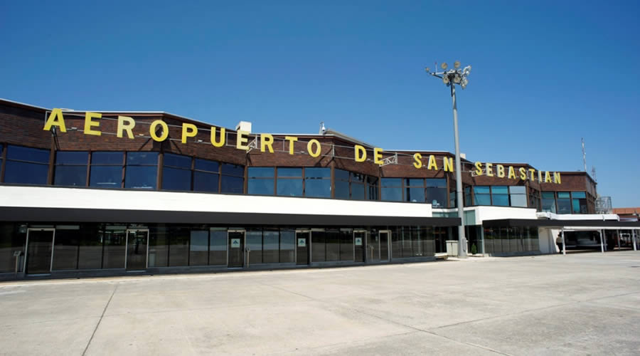 Аэропорт Сан-Себастьян в Испании